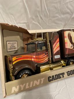 Nylint Cadet Golden Eagle 18-wheeler