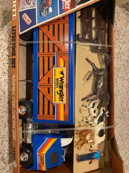 Ertl wrangler Livestock Set Steel