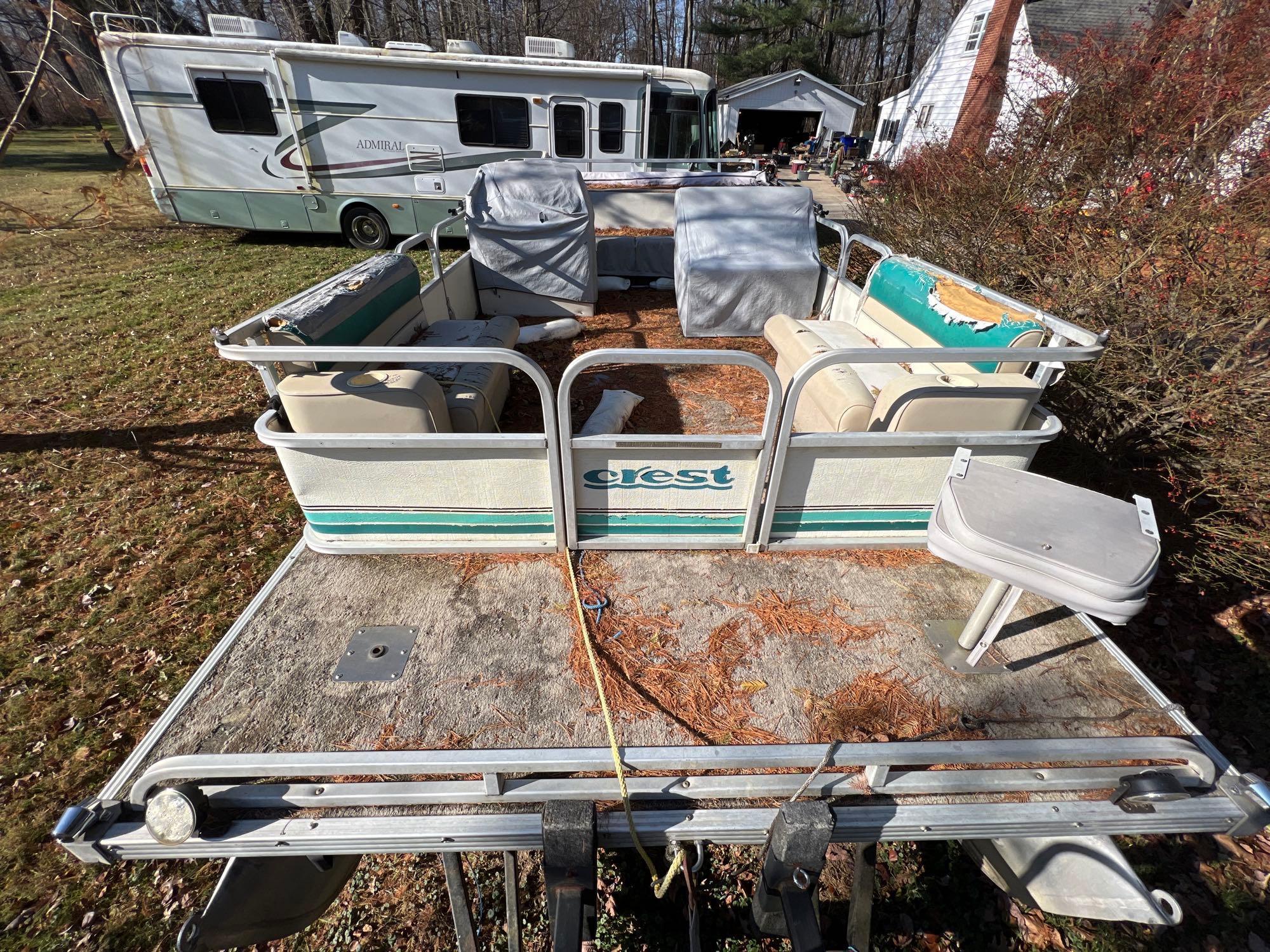 1997 Crest Sport 18ft Pontoon