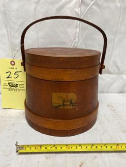 Early wood pail