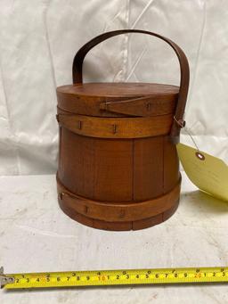 Early wood pail