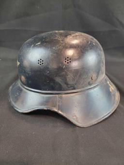 WWII WW2 German Military Luftschutz Helmet with chin strap