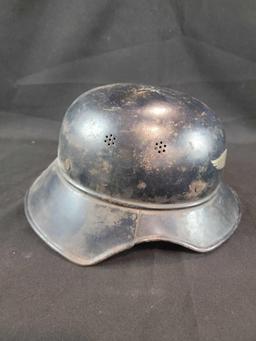 WWII WW2 German Military Luftschutz Helmet with chin strap