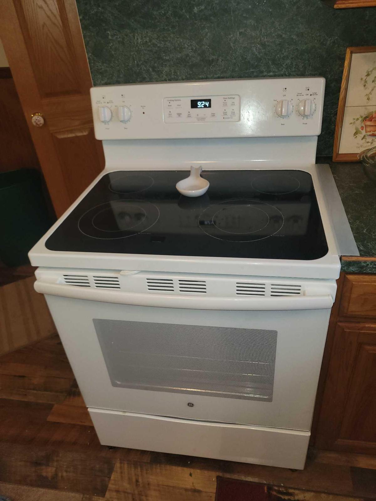 GE electric range