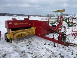 New Holland, 570 SQUARE BALER with BELT THROWER