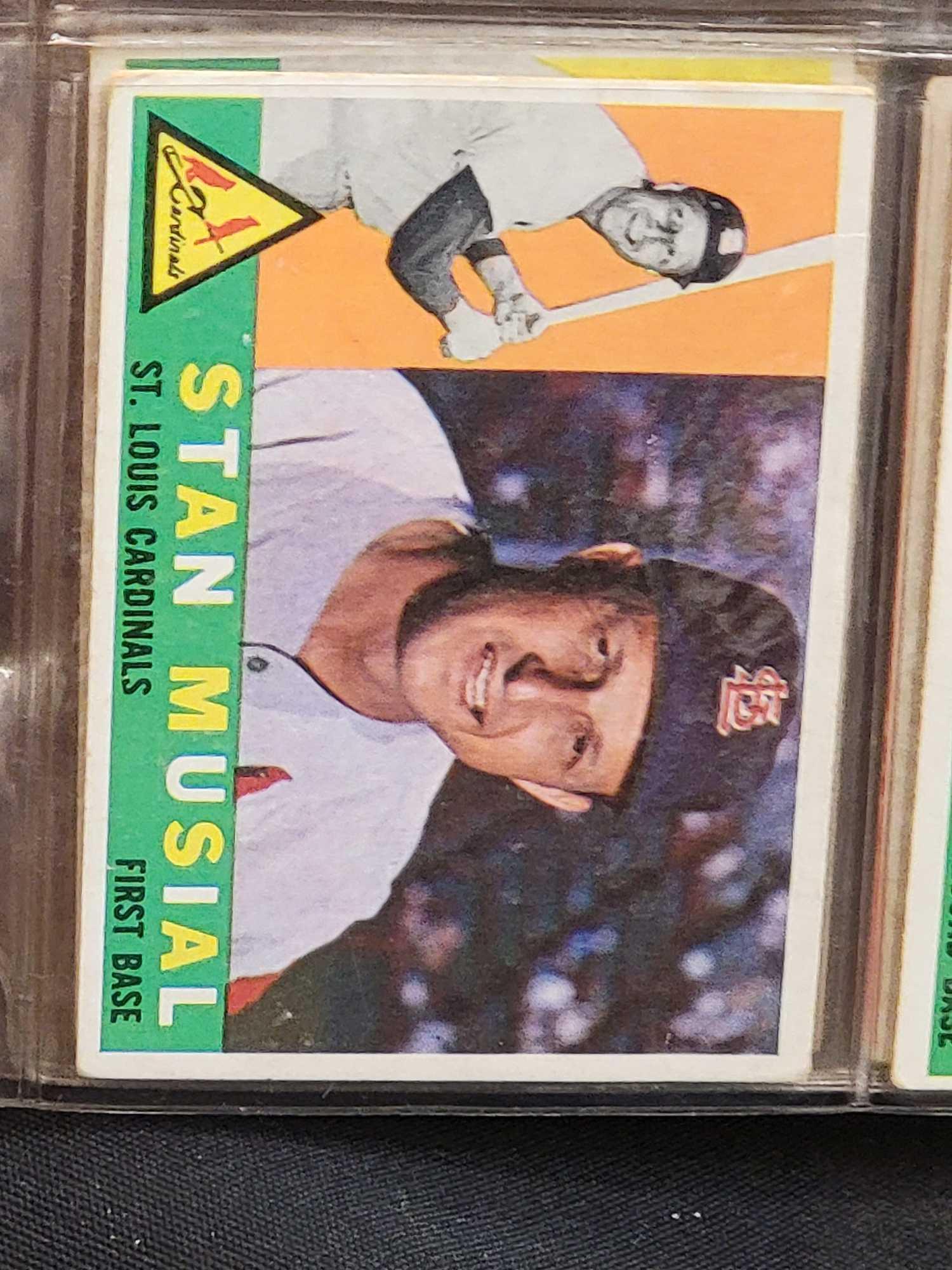 1960 Topps Baseball card set minus 5 cards HOFers RCs in binder