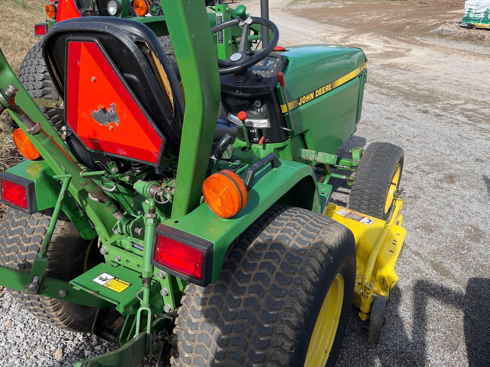 JOHN DEERE 670 COMPACT TRACTOR