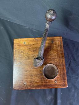 Unmarked coffee grinder