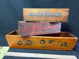 Wood cheese boxes, painted box