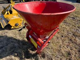 Cosmo Model 500 Fertilizer Spreader