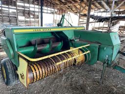 John Deere 336 Square Baler