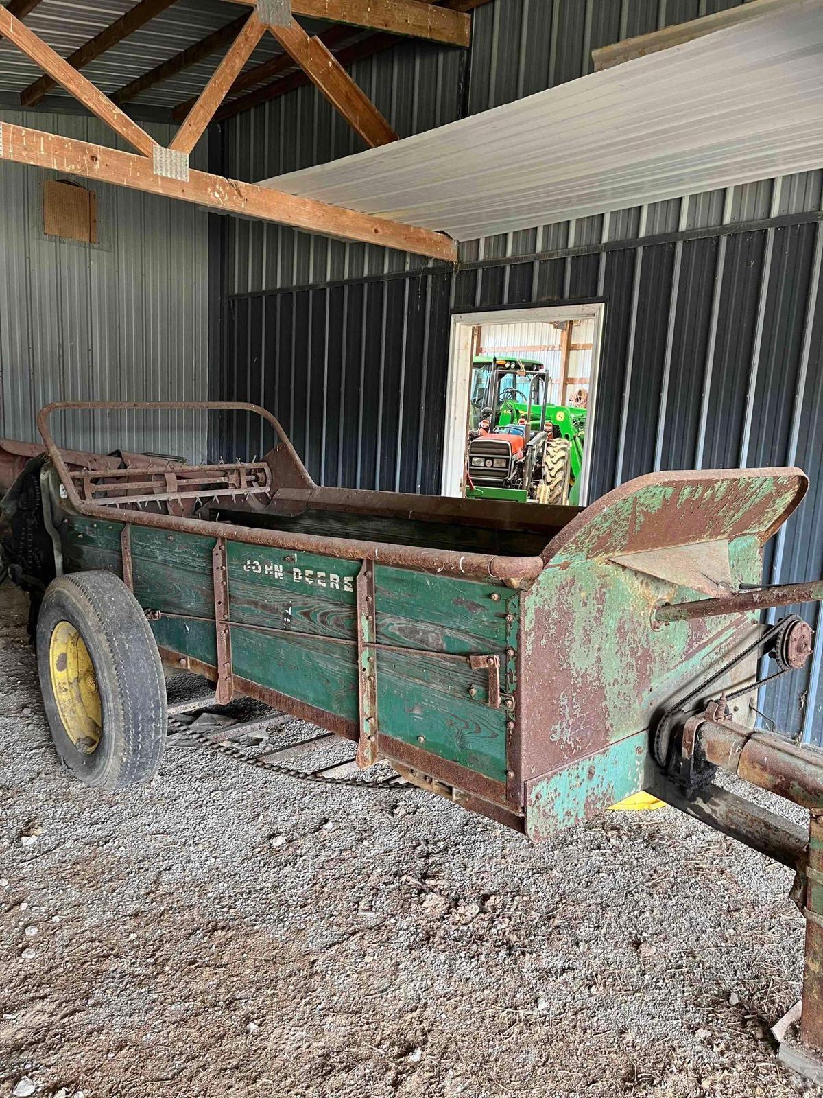 John Deere Single Axle Pto Manure Spreader