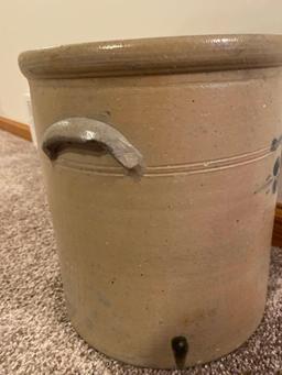 3 gal Crock