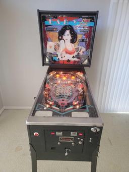 1986 Bally Midway Lady Luck Solid State Pinball Machine only 500 made