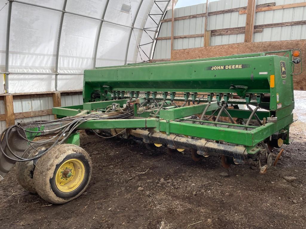 John Deere 750 No Till Drill