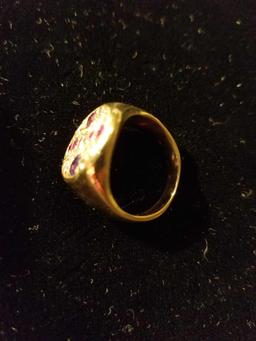 14k yellow gold signet ring with diamonds