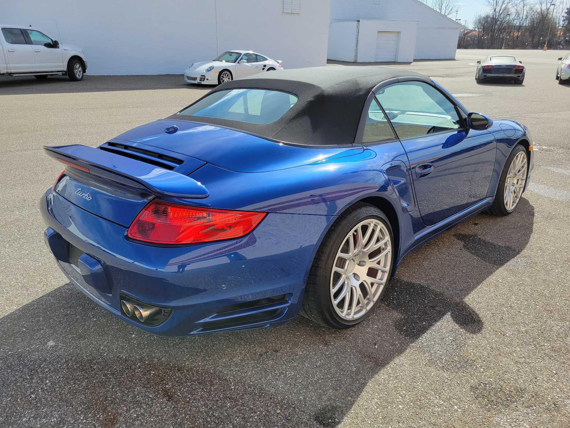 2009 Porsche 911 Cabriolet