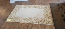 Surya Athena 4ft x 6ft area rug