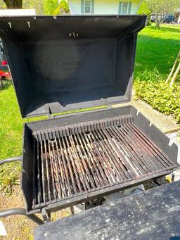 Webber Broil master gas grill