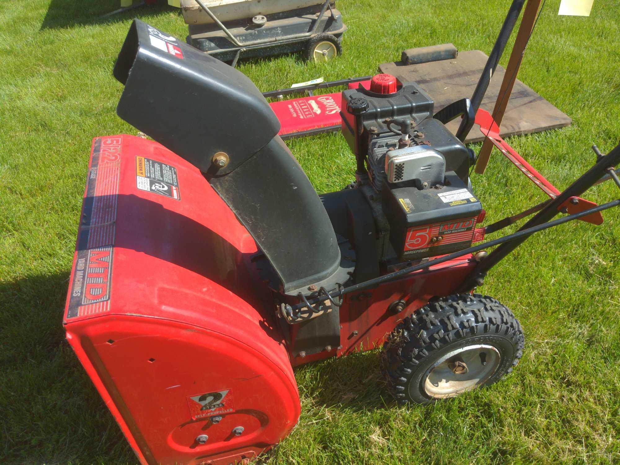 MTD 5/22 TWO STAGE Snow Blower 5hp