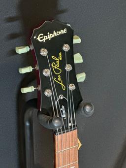 Epiphone Studio Les Paul Model with Hardcase