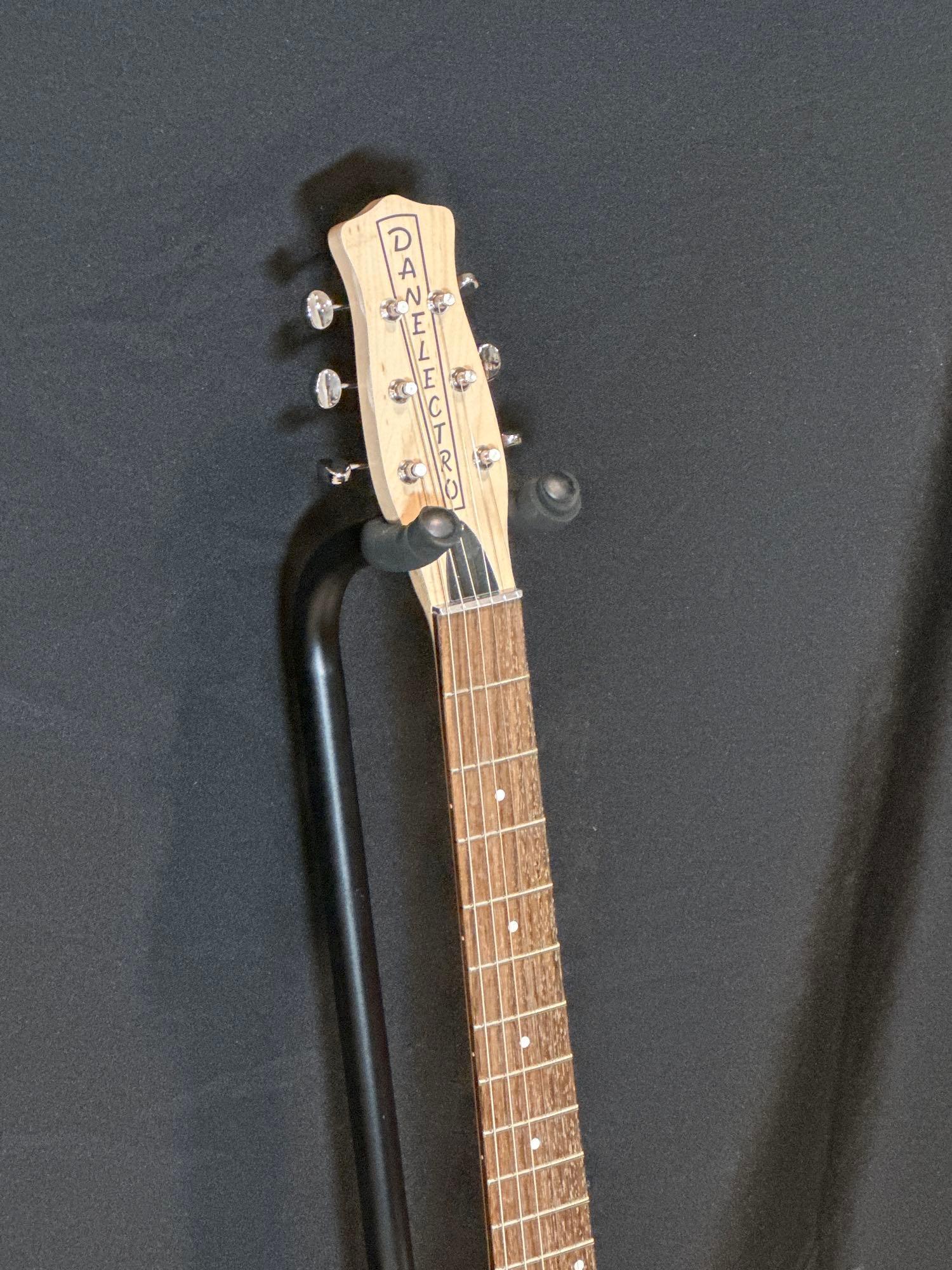 Danelectro Convertible Electric Guitar