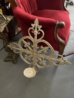 Cast Iron Candle Holder with Brass Colored Smoke Stand