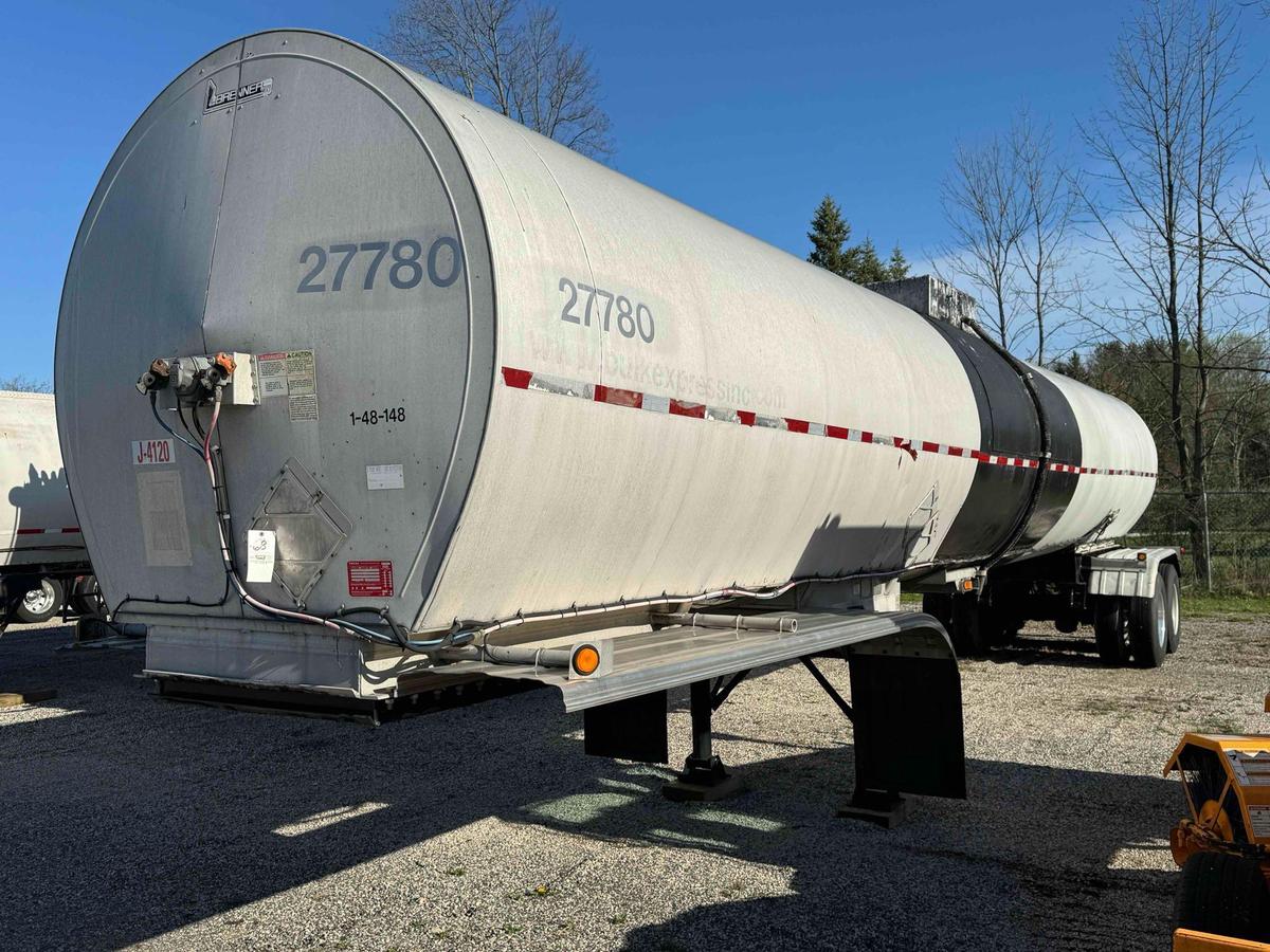 1998 Brenner Aluminum Asphalt Trailer