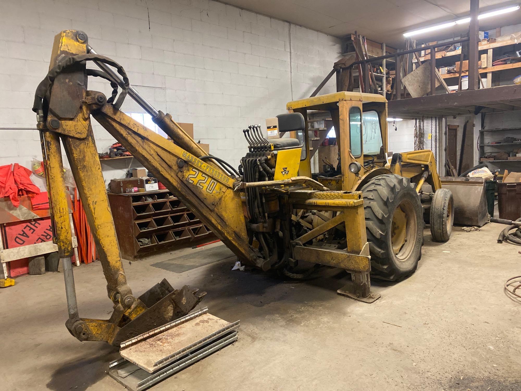 Massey Ferguson Work Bull 20