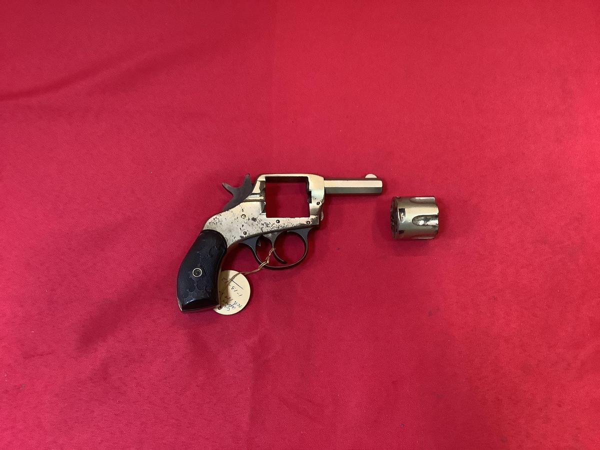 Harrington & Richardson mod. American Revolver