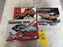 Mpc Deora, Lindberg little red wagon and mpc Daytona transport truck model kits