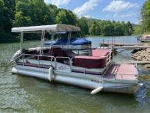 1994 Riviera Cruiser 20' pontoon boat w/ 9.9hp motor