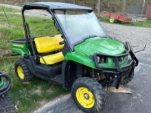 John Deere XUV 550 Gator - 4x4 - manual dump bed