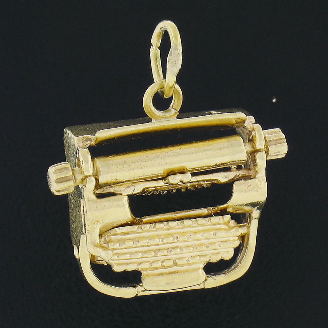 Vintage 14k Yellow Gold Mechanical Detailed Typewriter Collectible Charm Pendant