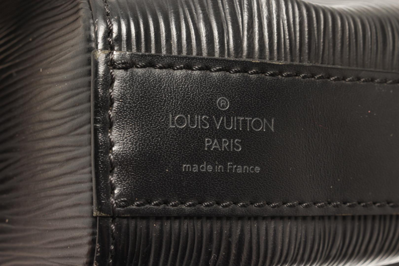 Louis Vuitton Black Epi Leather Sac Depaule Shoulder Bag