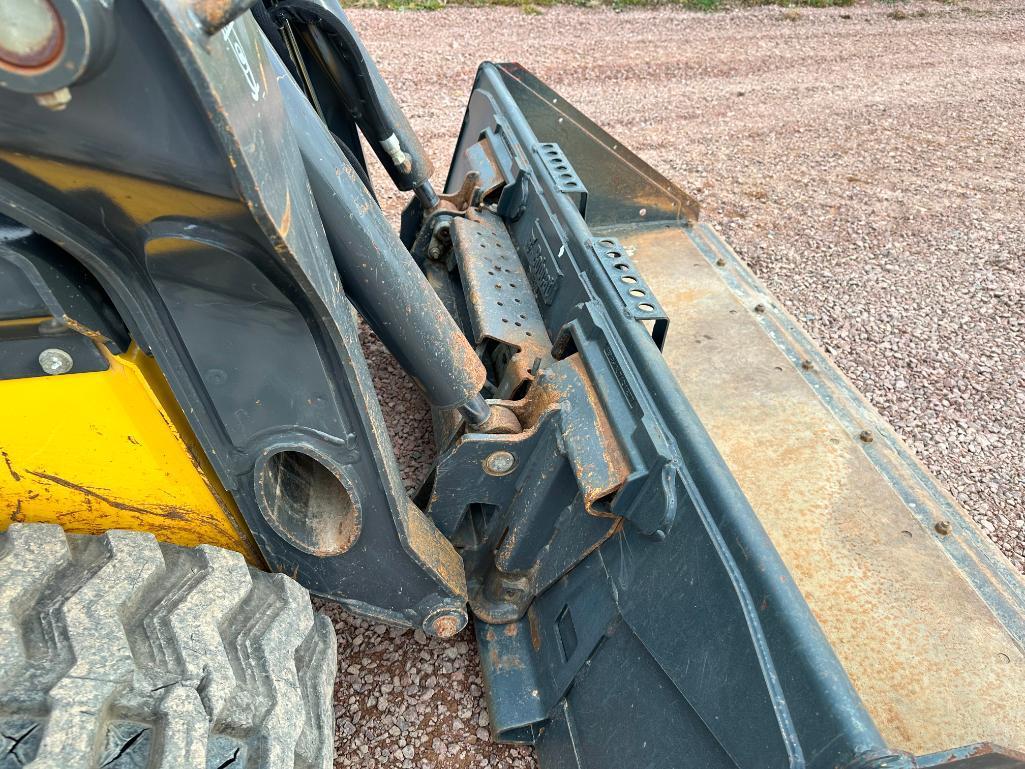 2018 New Holland C238 track skid steer, cab w/AC, 2-spd, aux hyds, pilot controls, 18" tracks,