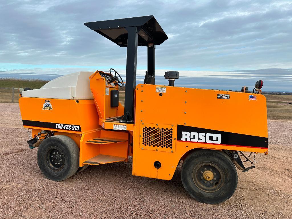 2014 Rosco Tru-Pac 915 pneumatic roller, OROPS, Kubota diesel engine, hydro trans, water system,