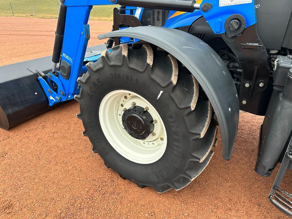 2016 New Holland T5.115 tractor, CHA, MFD, New Holland 835TL loader, Electro Command trans, 460/85R