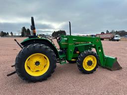 1996 John Deere 5200 tractor, open station, MFD, John Deere 540 loader, 14.9x28 rear tires, 2-hyds,