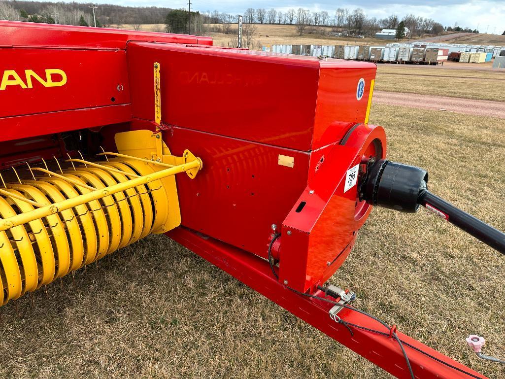 New Holland 565 square baler, New Holland #72 belt thrower w/ hyd swing, SN: 20809.