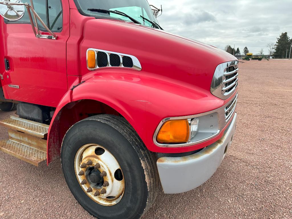 (TITLE) 2003 Sterling Acterra dump truck, single axle, Mercedes OM906LA@300 hp diesel engine, auto