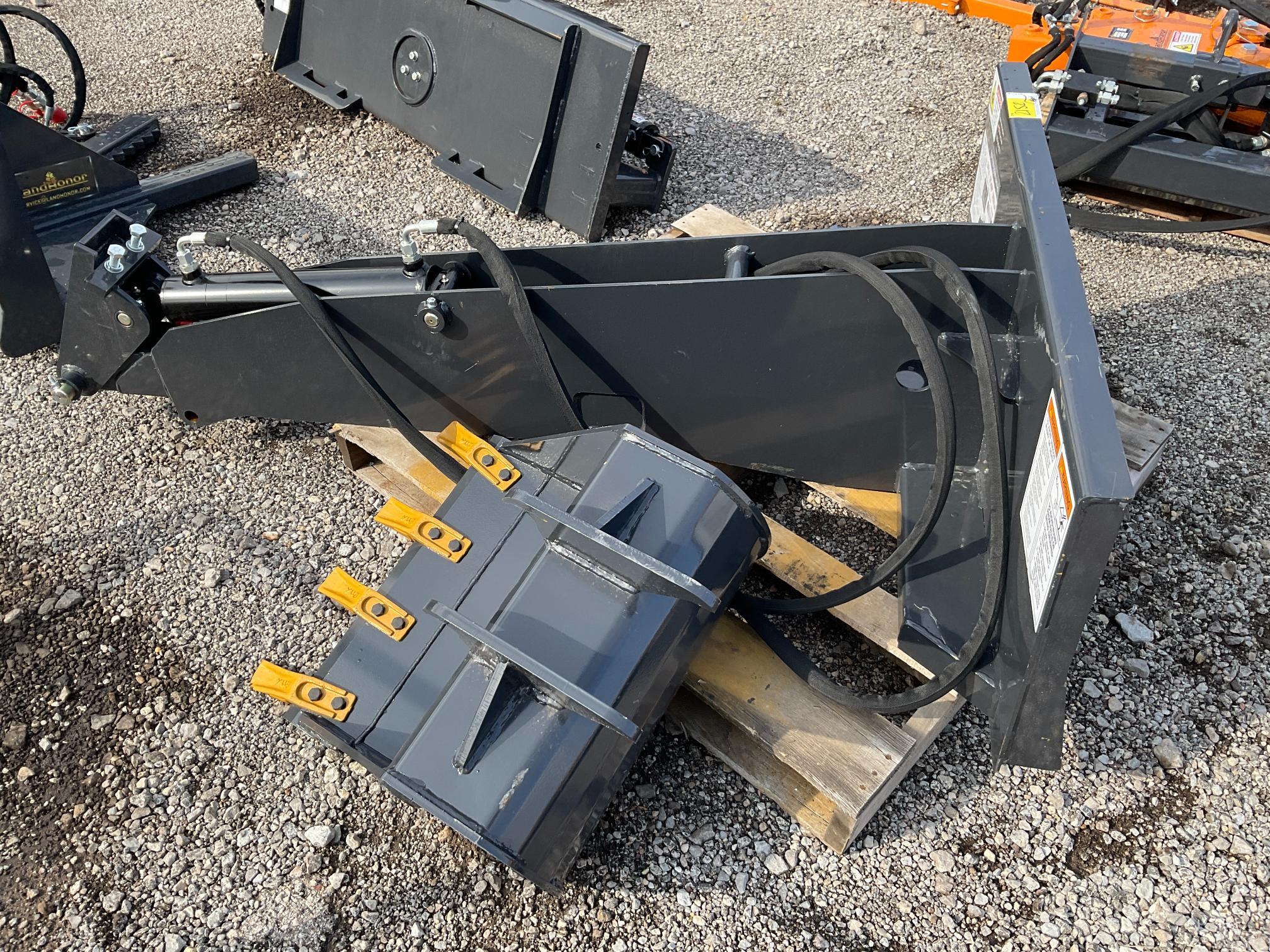 Landhonor DGB-14-84D Backhoe Attachment