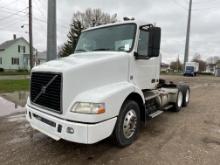 2008 Volvo VNM Daycab