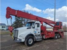 2016 Kenworth T880 Crane Truck