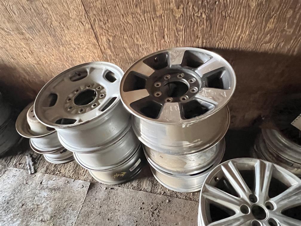 STORAGE TRAILER & CONTENTS: TRUCK & TRAILER RIMS, TRANSMISSIONS, REAR ENDS, TIRES, MISC.