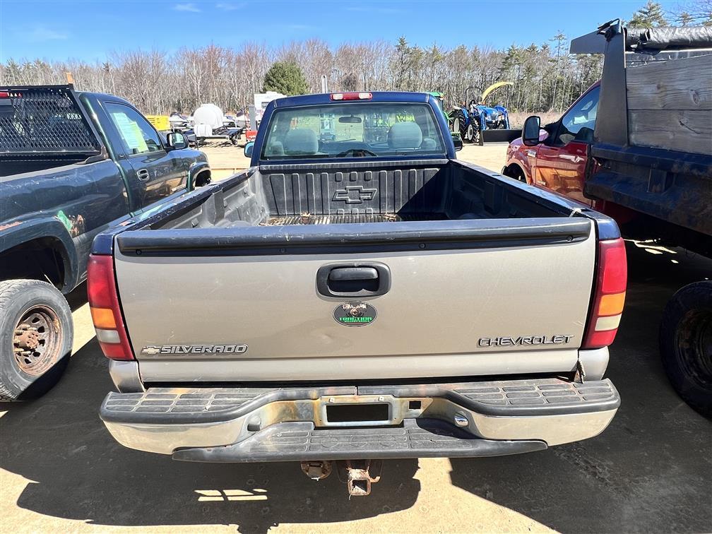 2002 CHEVROLET SILVERADO LS 1500 4WD