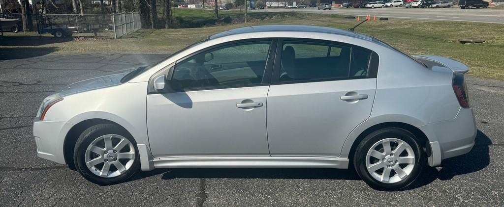 2012 Nissian Sentra SR