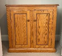 Oak 2 Door Cabinet