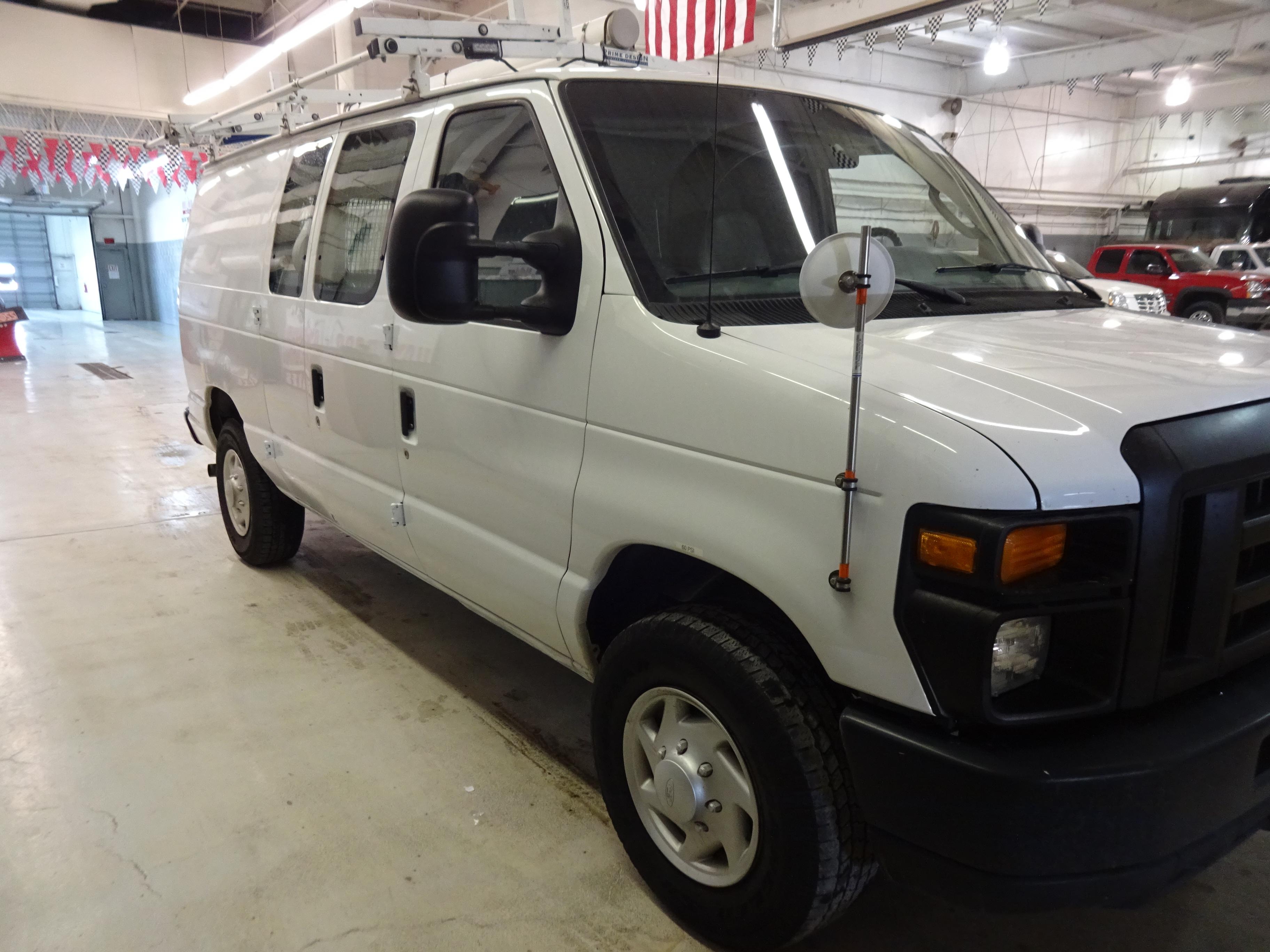 2008 FORD ECONOLINE E2 CARGO VAN 8 5.4 2WD AUTOMATIC