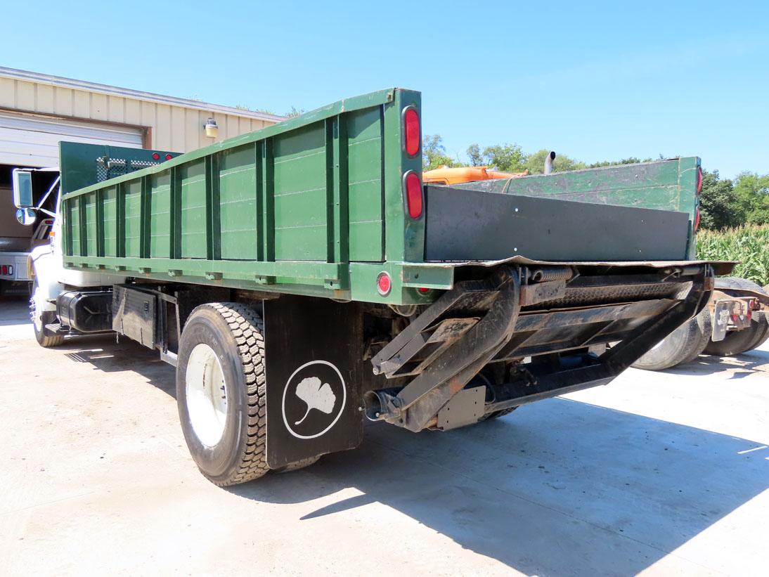 2000 International Model 4900 4x2 Conventional Single Axle Dump Truck, VIN# 1HTSDAAN0YH289796, DT466